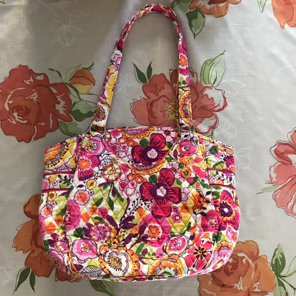 Vera Bradley NWOT classic bag